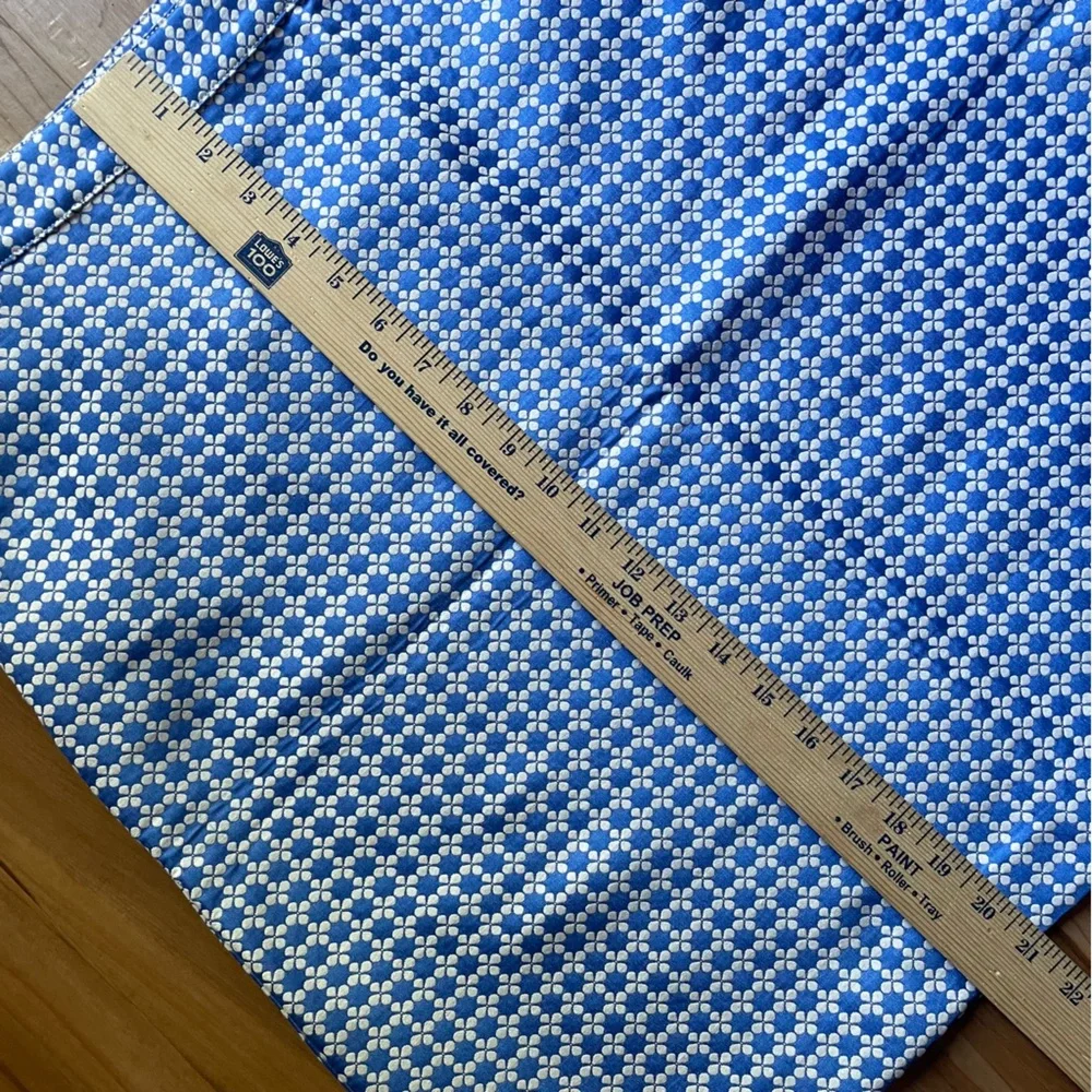 346 Brooks Brothers Blue and White Patterned Skirt 14 EUC - Picture 8 of 8